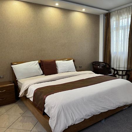 Road Map Guest House Addis Ababa Dış mekan fotoğraf